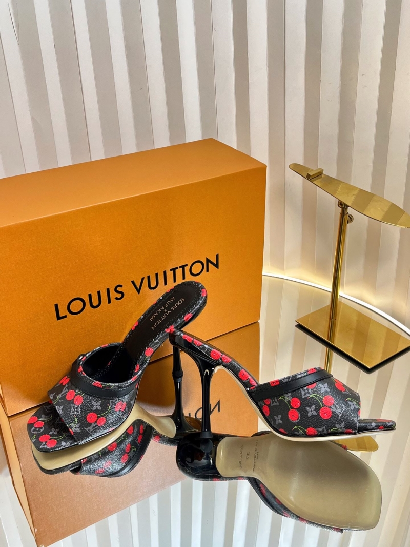 l0vis Vvtt0n heeled shoes